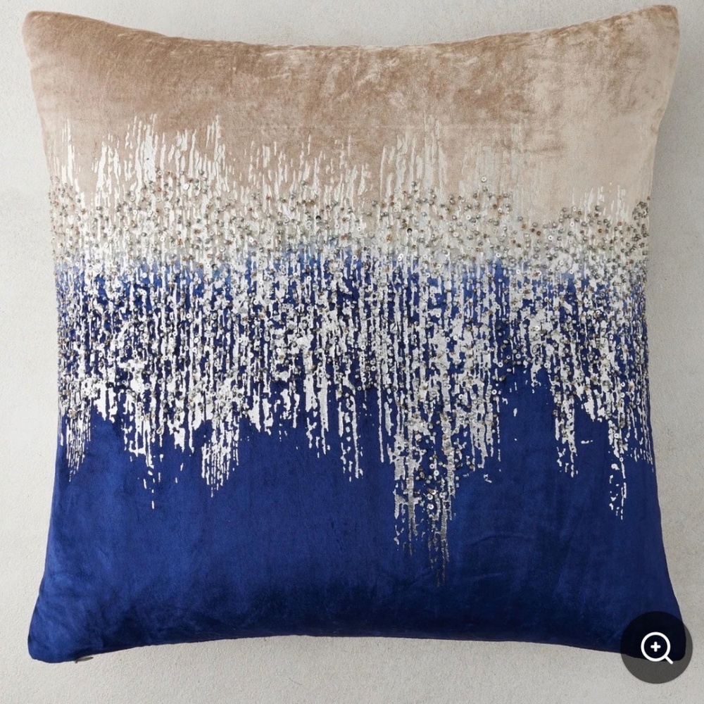 Zgallerie pillows